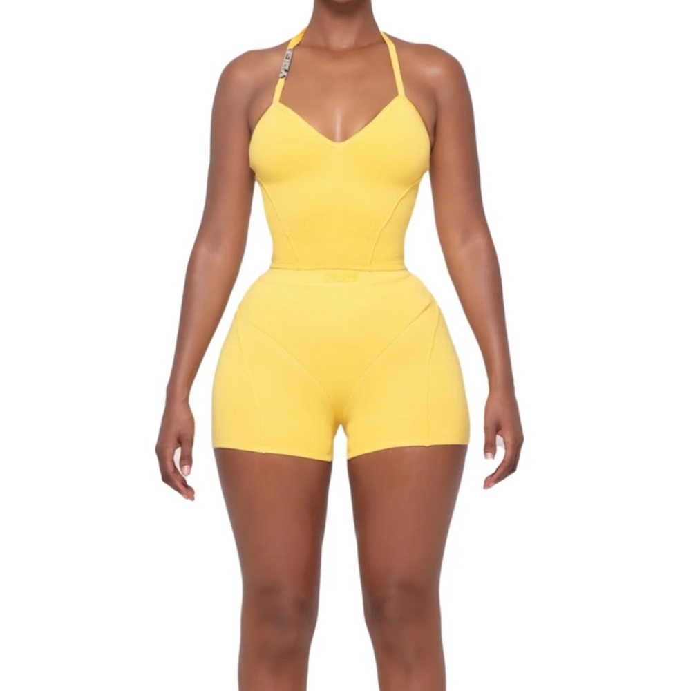 Yagi world 2 piece yellow set